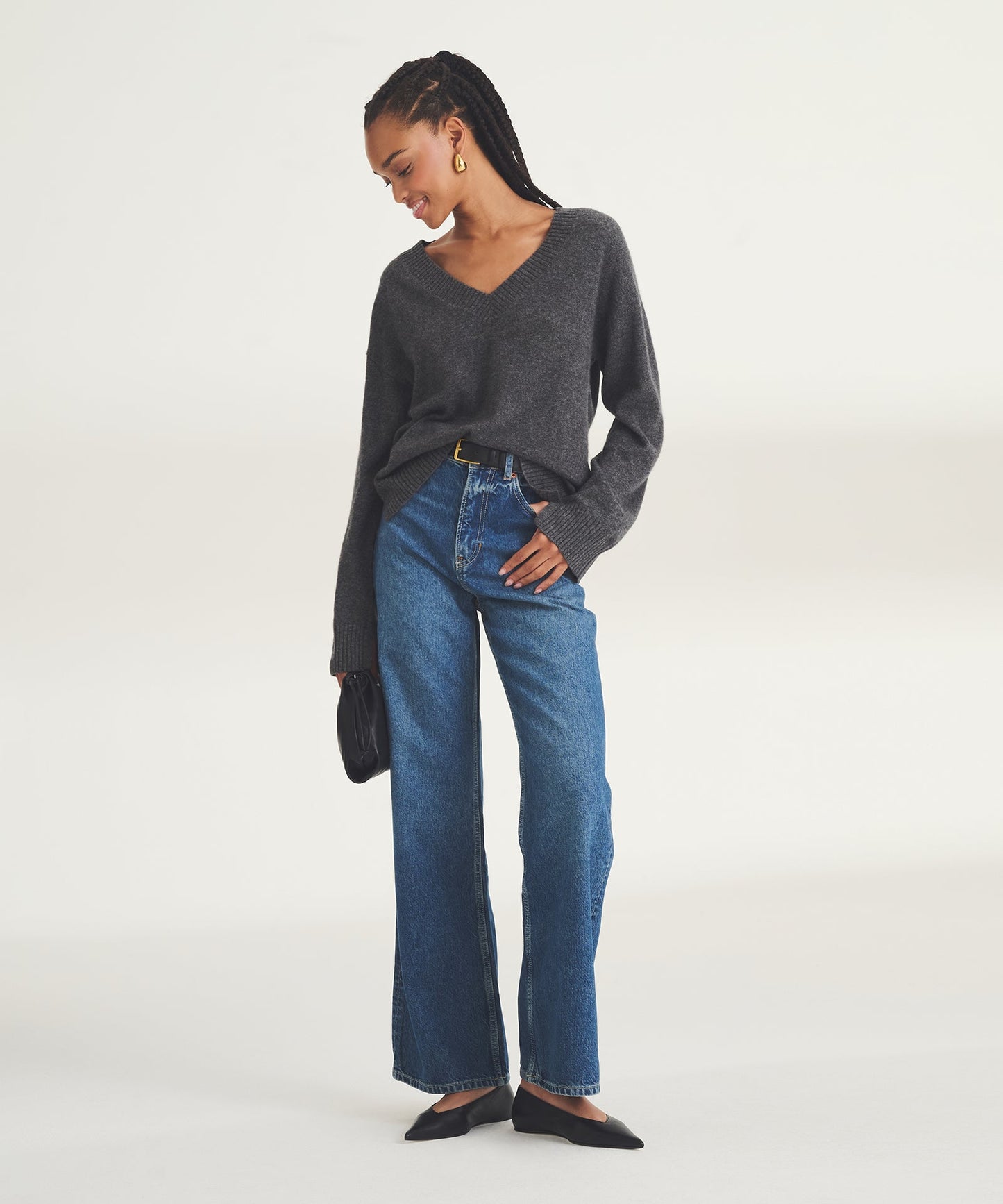 Signature Cashmere Wide Sleeve V-Neck Sweater