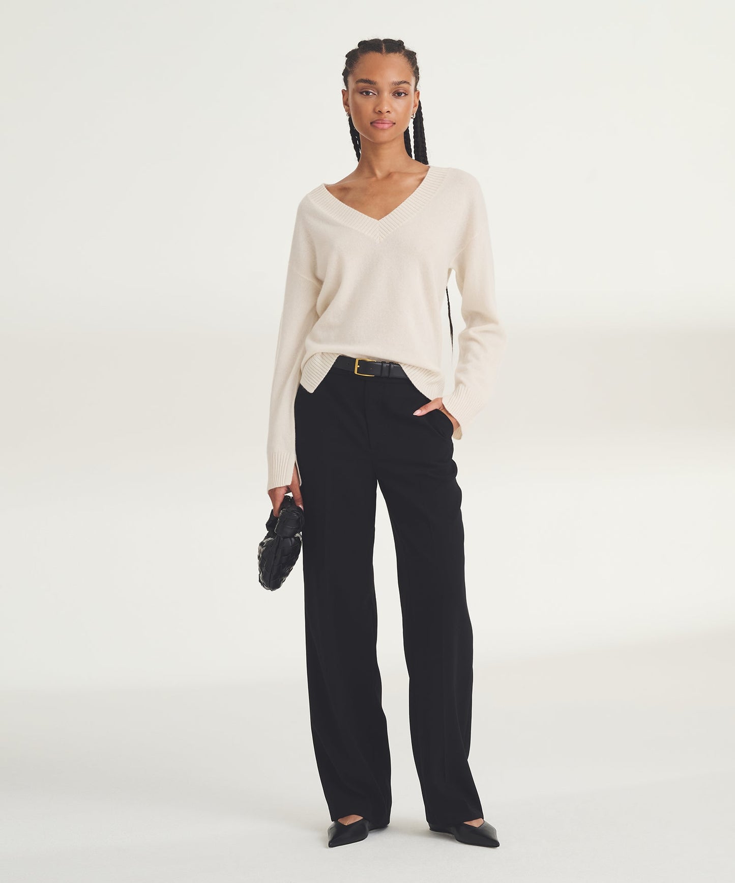 Signature Cashmere Wide Sleeve V-Neck Sweater