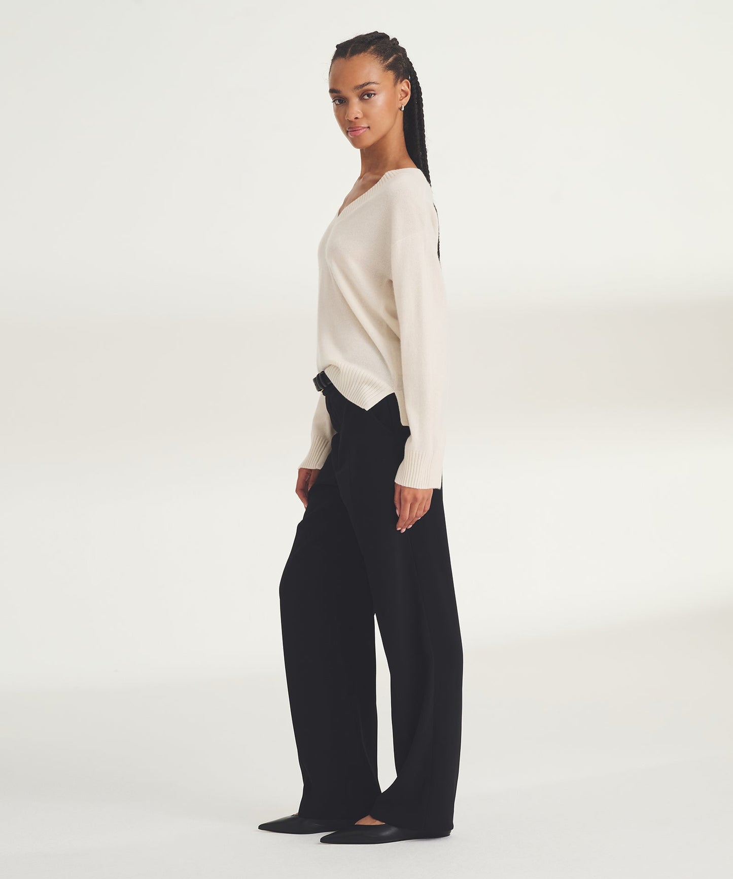 Signature Cashmere Wide Sleeve V-Neck Sweater