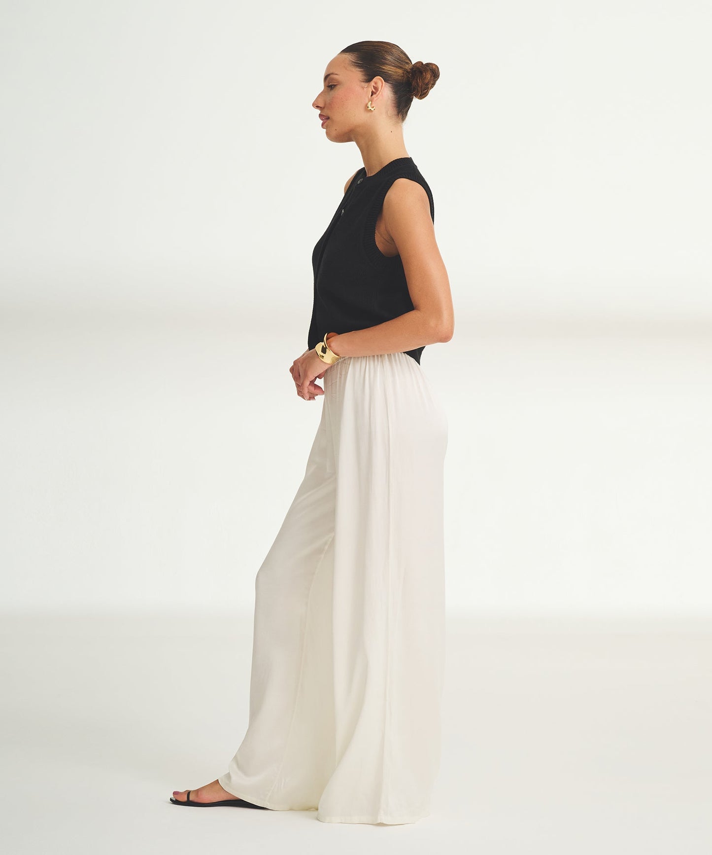 Cotton Sleeveless Cardigan