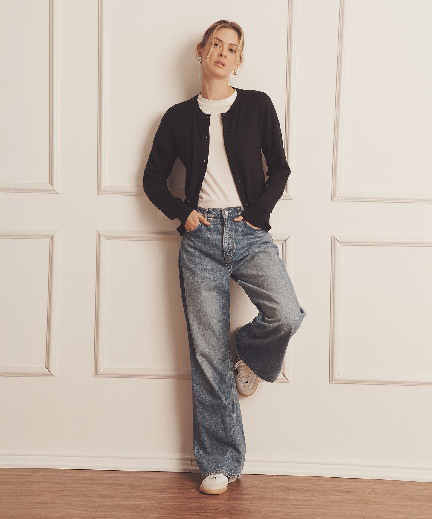 Super Fine Cashmere Classic Cardigan