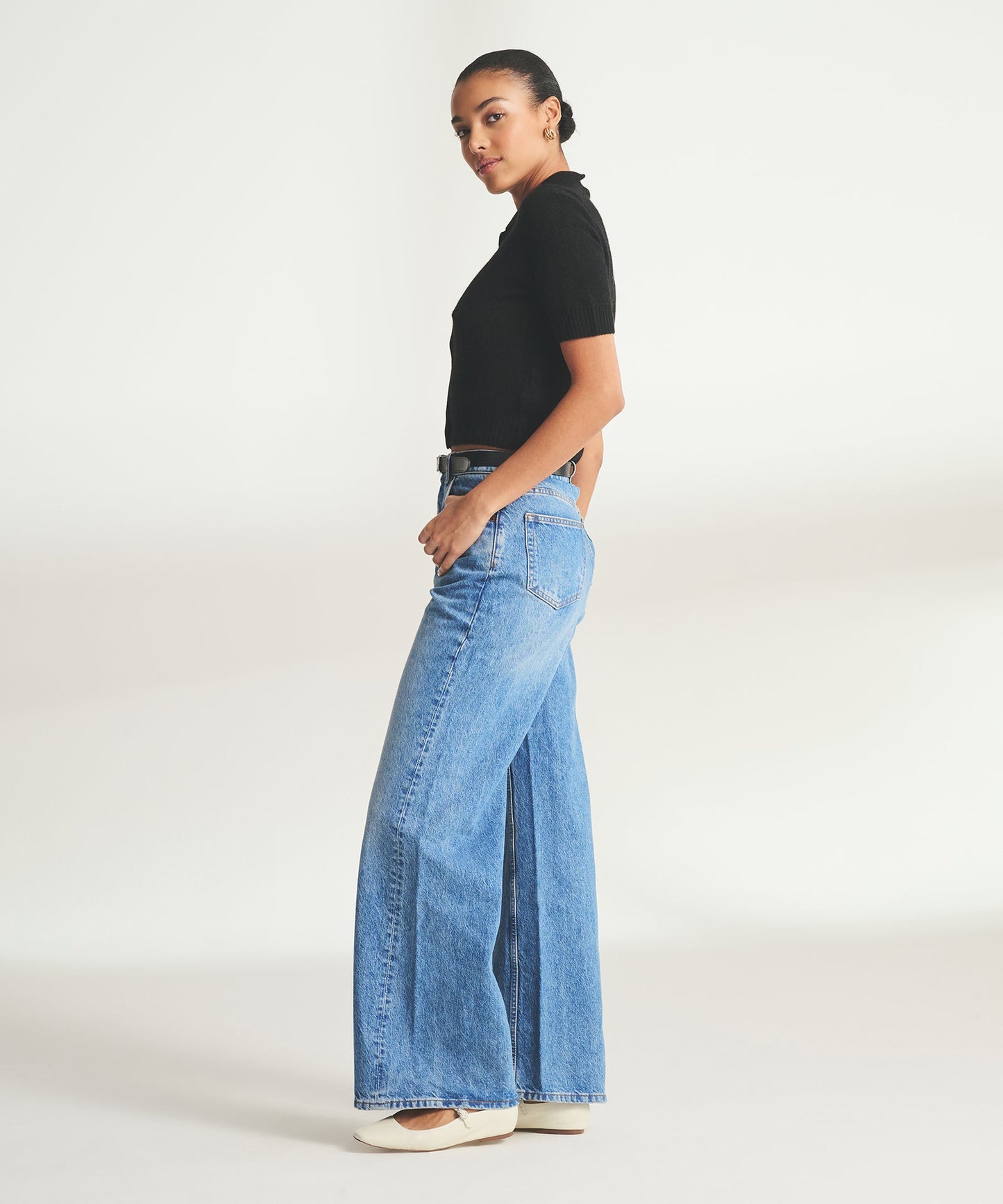 Featherweight Cashmere Short Sleeve Cardigan