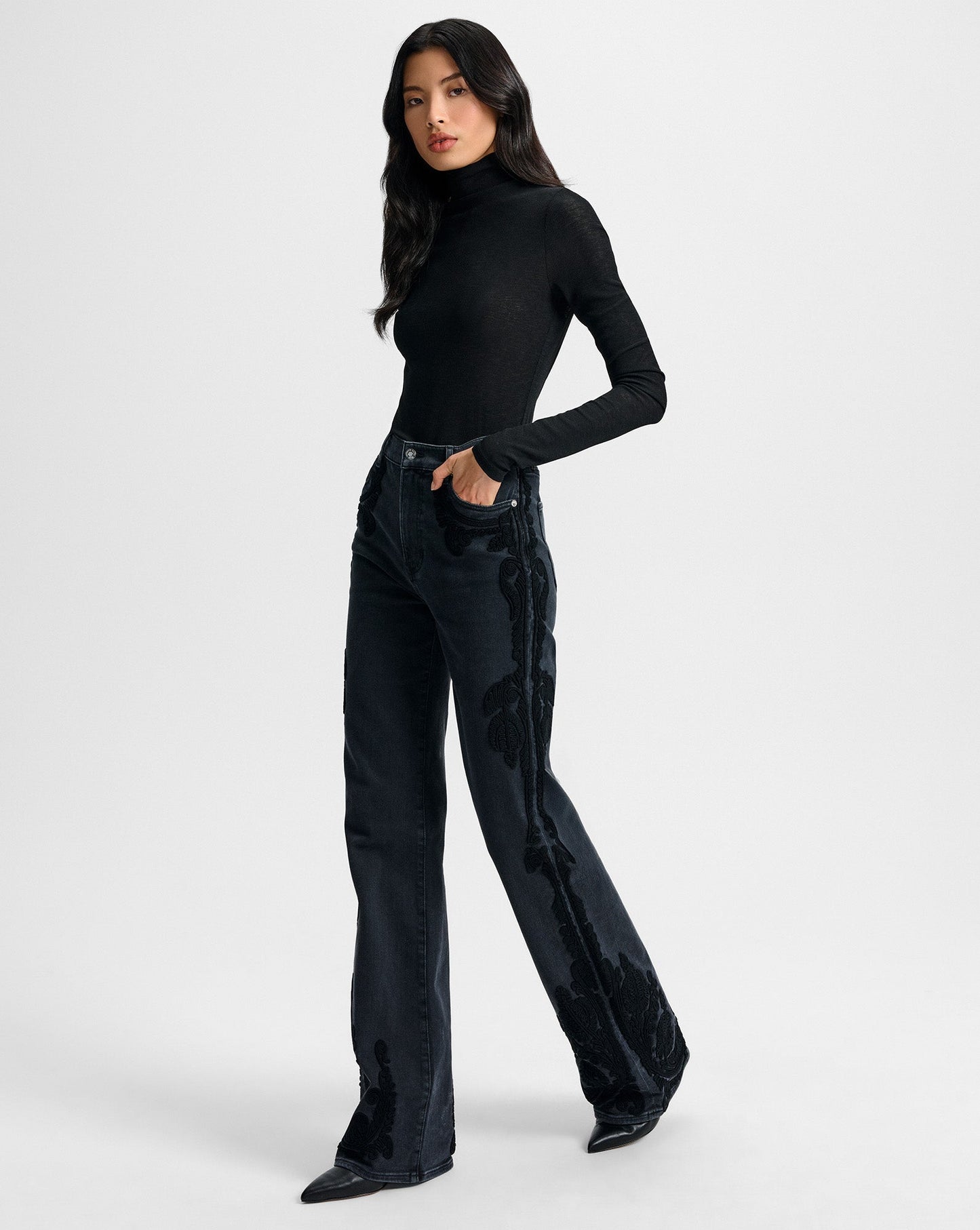 Crosbie Embroidered Slim Wide-Leg Jean