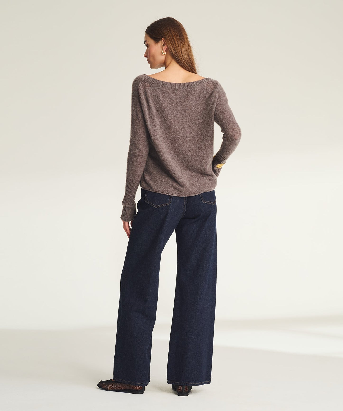 Lightweight Cashmere Boatneck Sweater