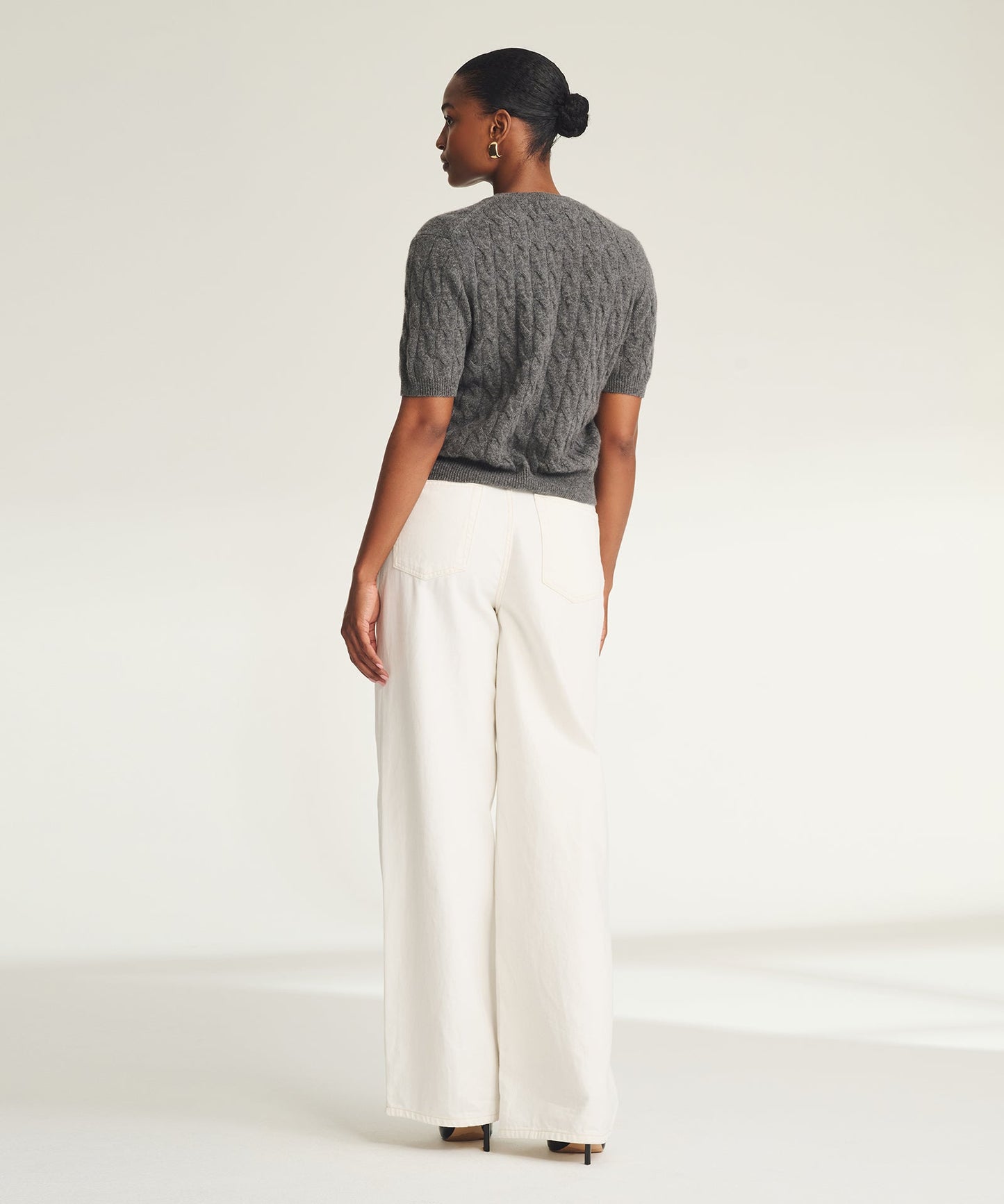 Lightweight Cashmere Cable Short Sleeve Cardigan