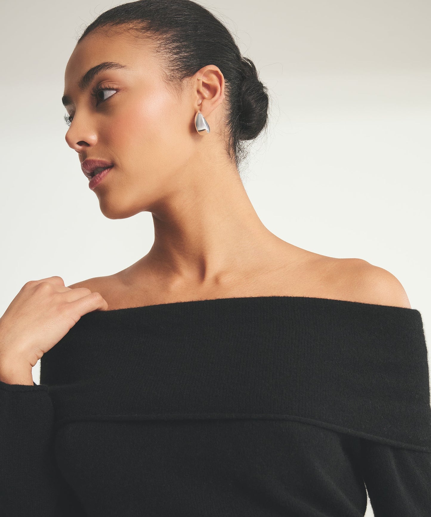 Lightweight Cashmere Off The Shoulder Top