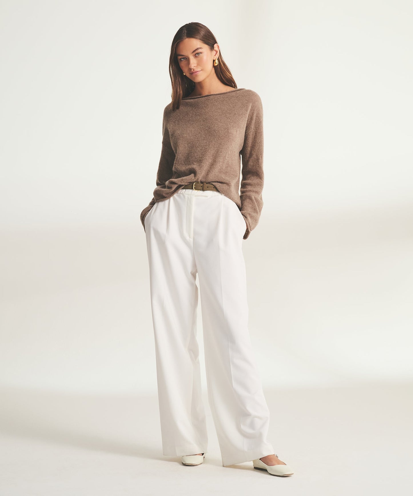 Lightweight Cashmere Relaxed Boatneck Sweater