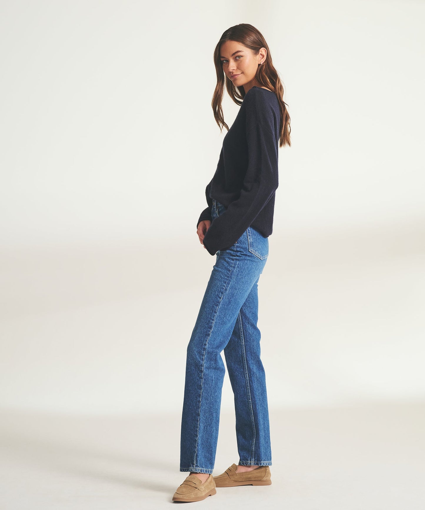 Lightweight Cashmere Relaxed Boatneck Sweater