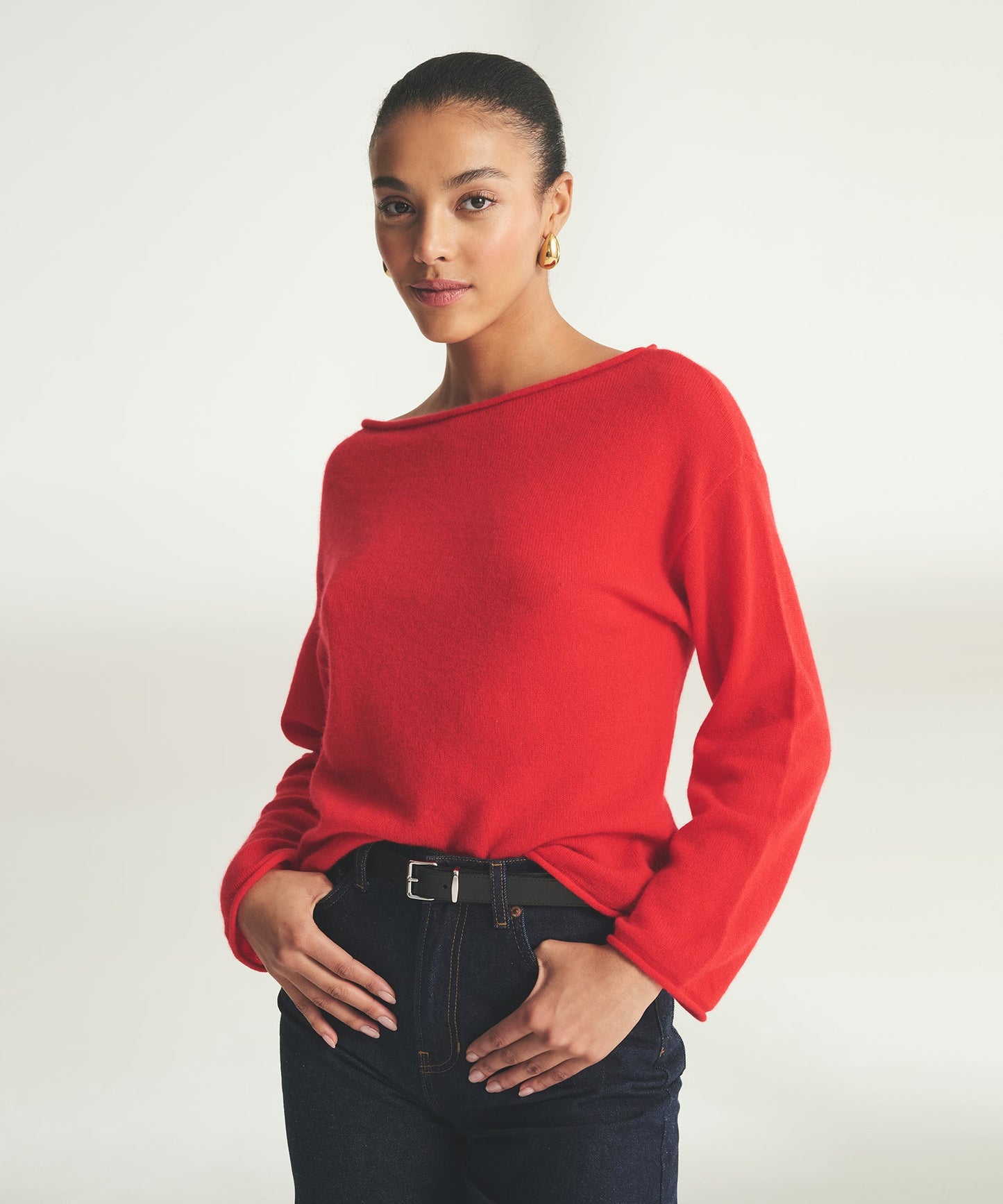 Lightweight Cashmere Relaxed Boatneck Sweater