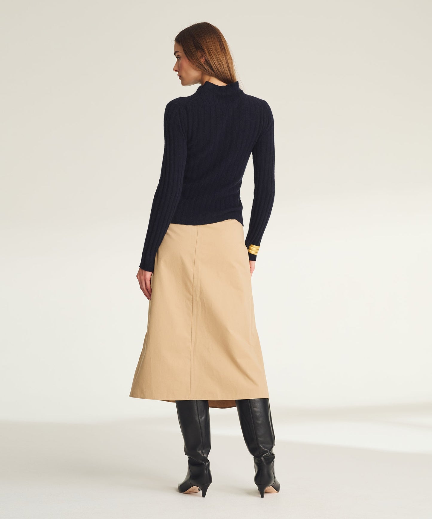 Lightweight Cashmere Ribbed Mockneck Sweater