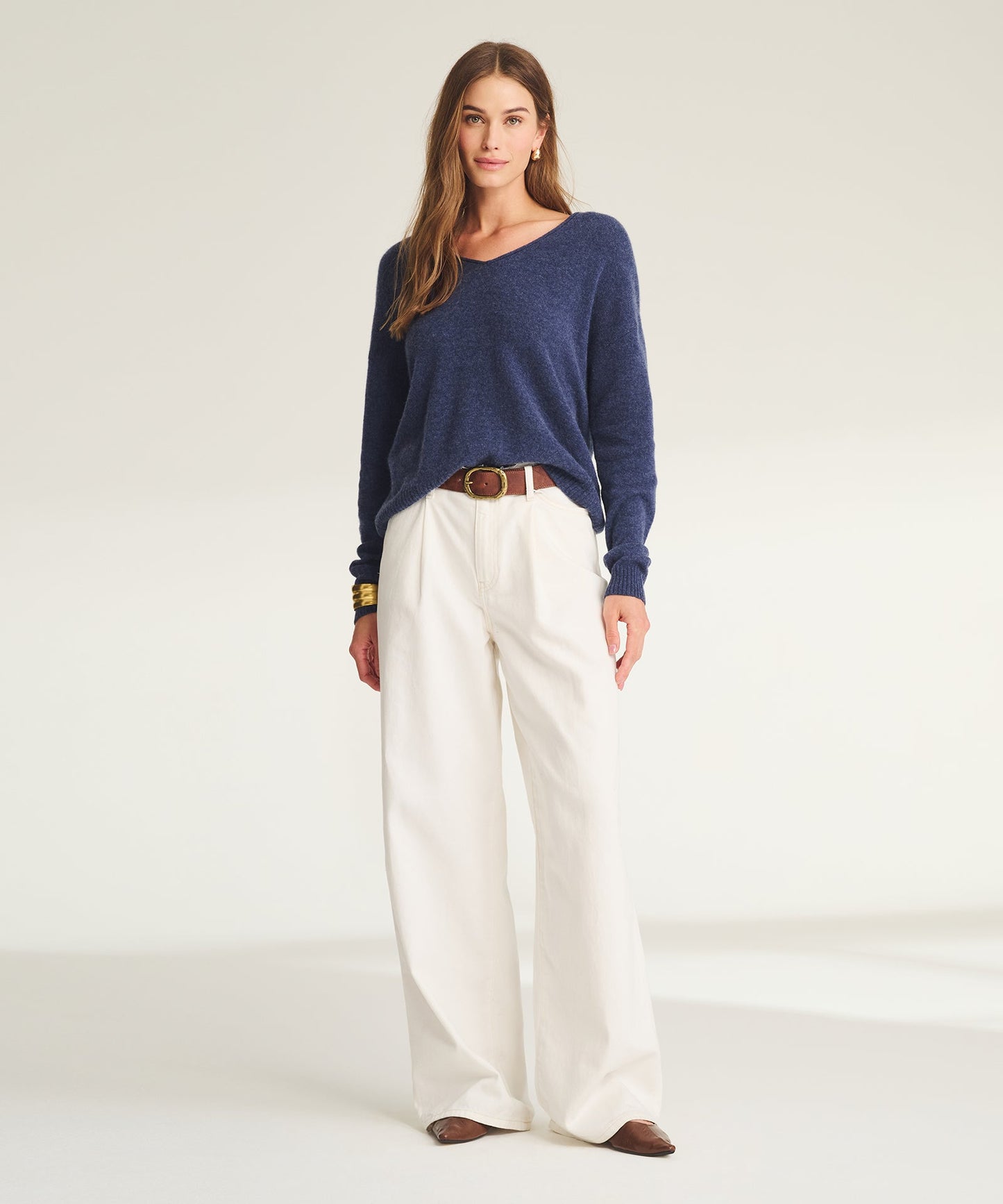 Lightweight Cashmere V-Neck Sweater