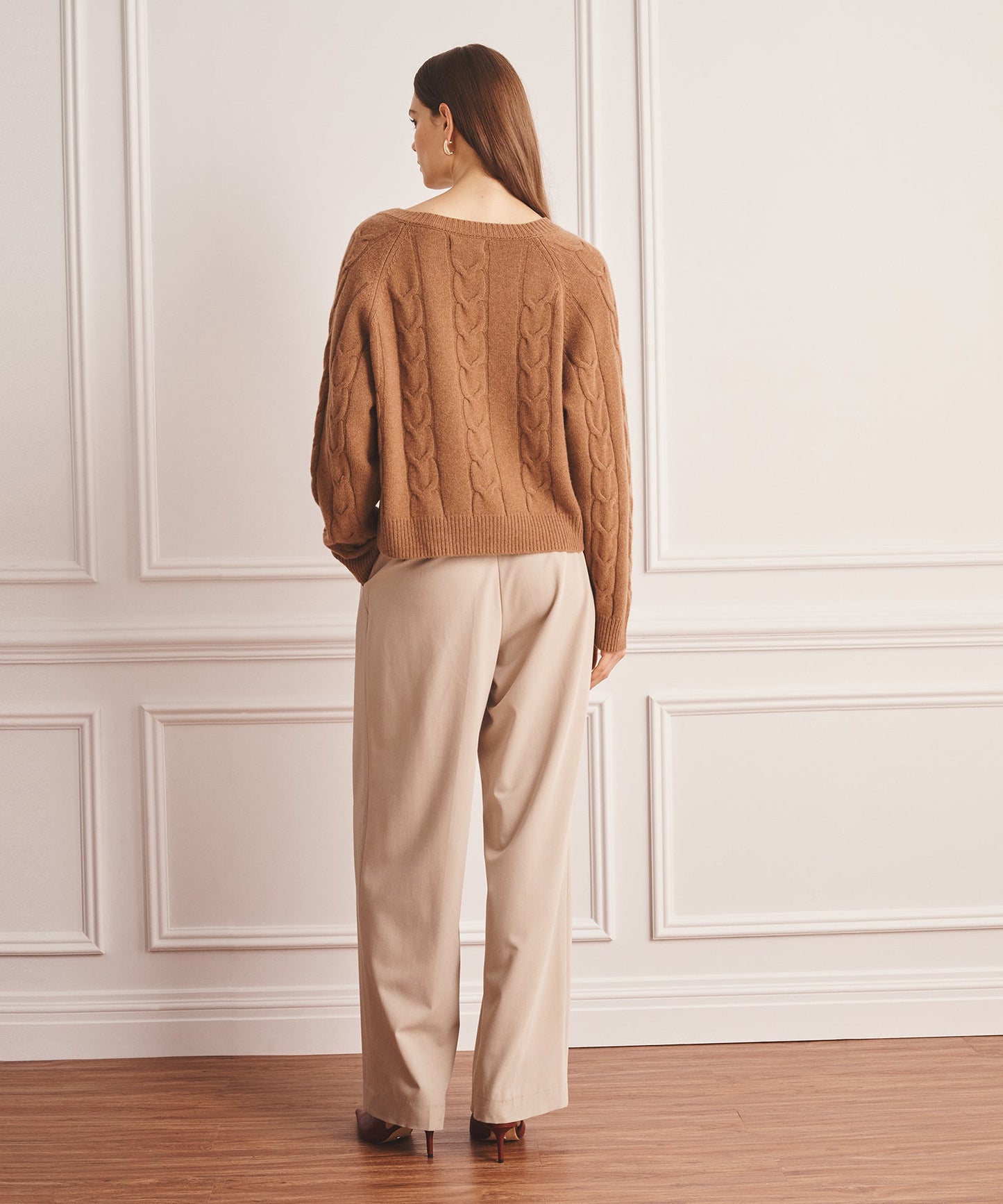 Luxe Cashmere Cable V-Neck Sweater