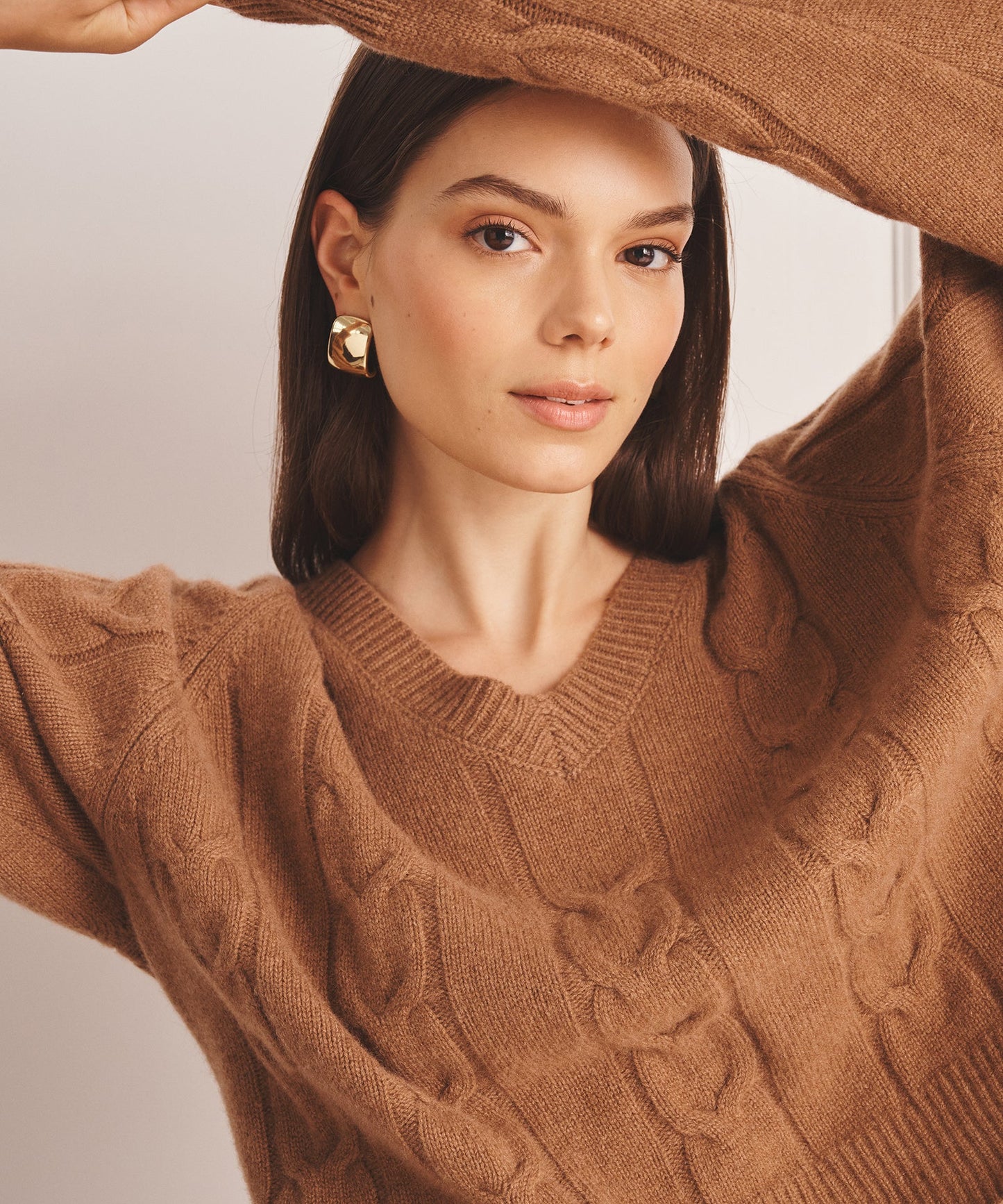 Luxe Cashmere Cable V-Neck Sweater