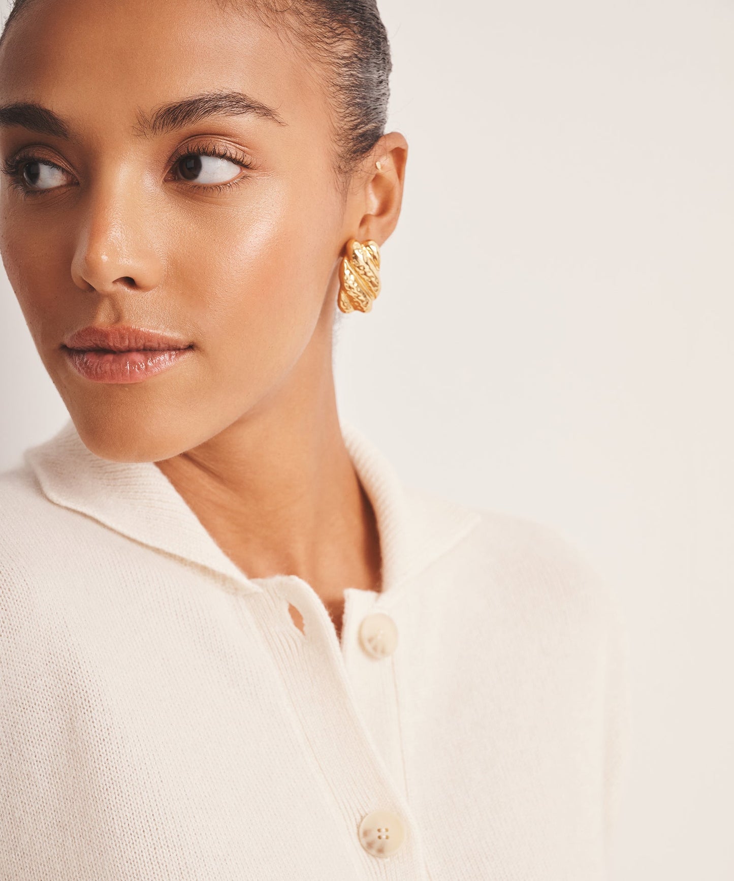 Luxe Cashmere Collared Cardigan