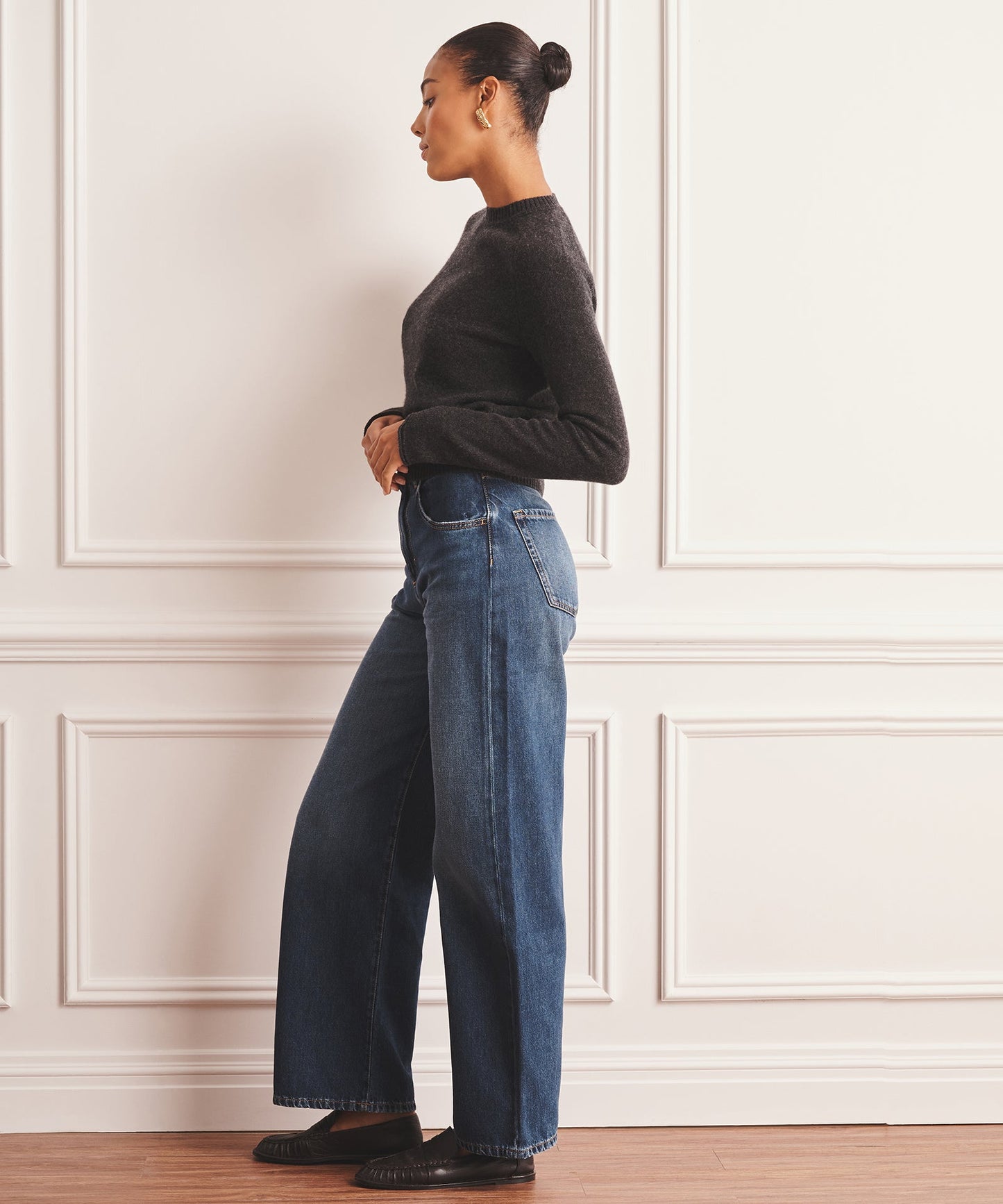 Luxe Cashmere Saddle Crewneck Sweater