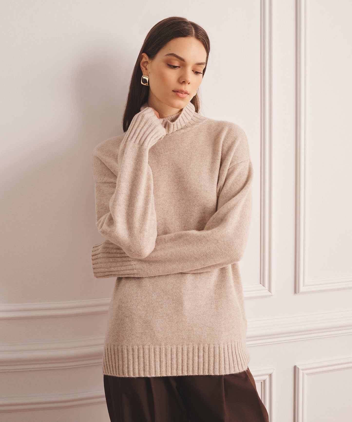 Luxe Cashmere Turtleneck Sweater