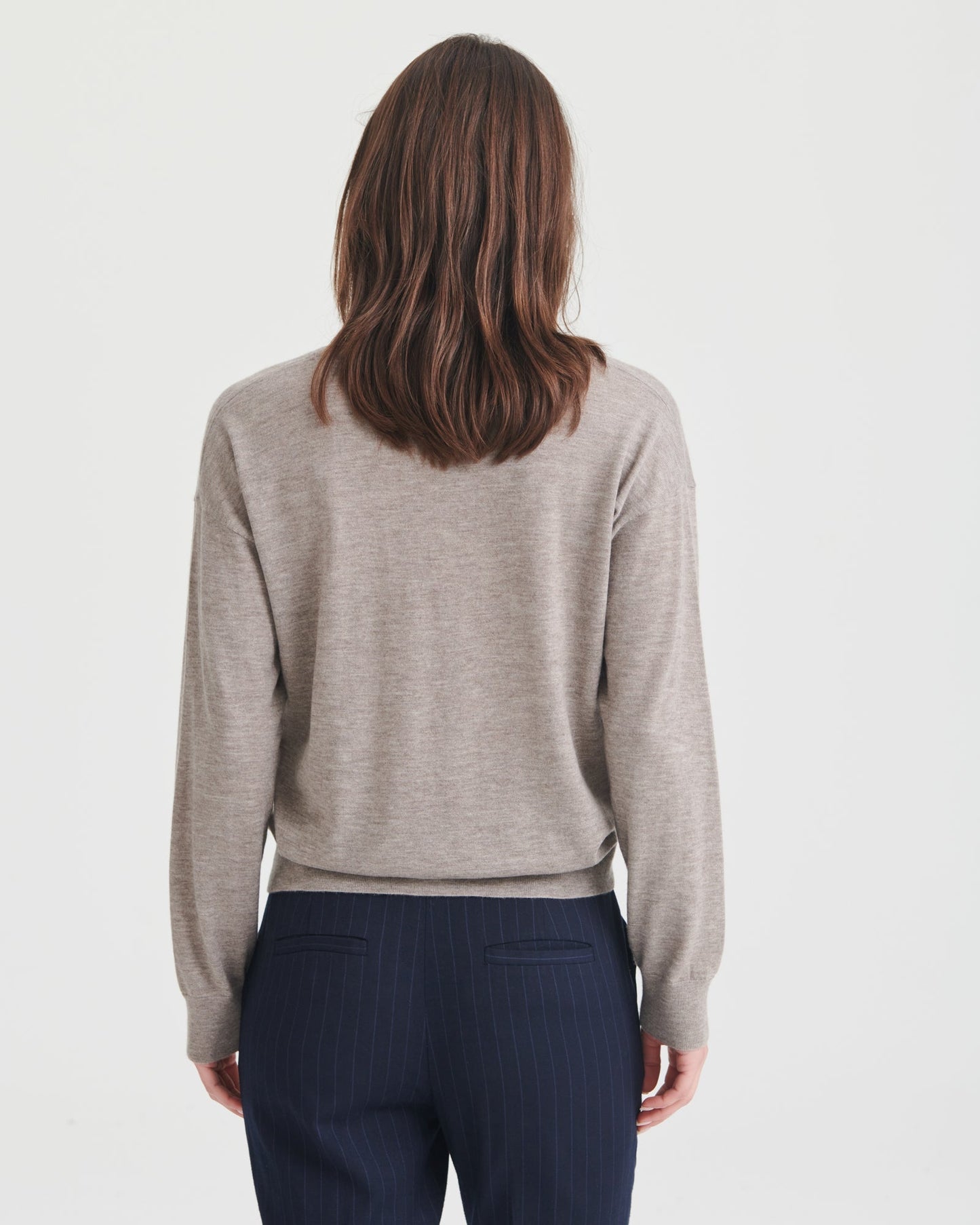 Super Fine Cashmere V-Neck