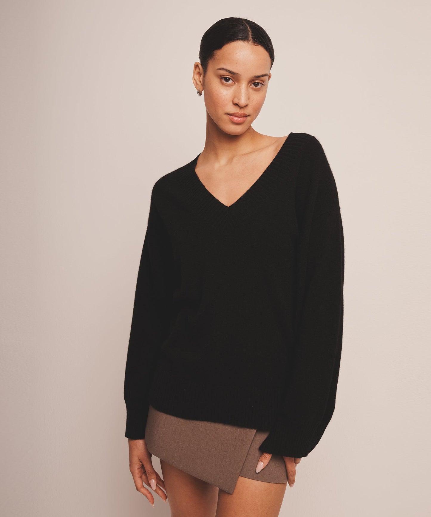 Signature Cashmere Wide Sleeve V-Neck Sweater
