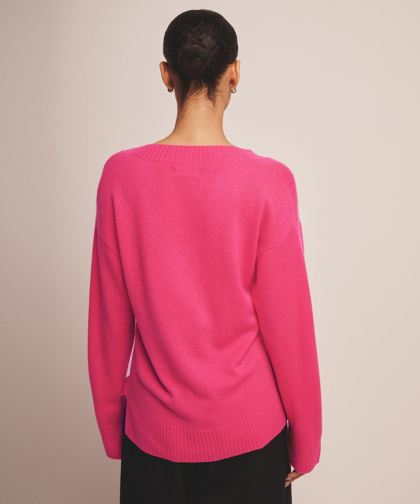 Signature Cashmere Wide Sleeve V-Neck Sweater