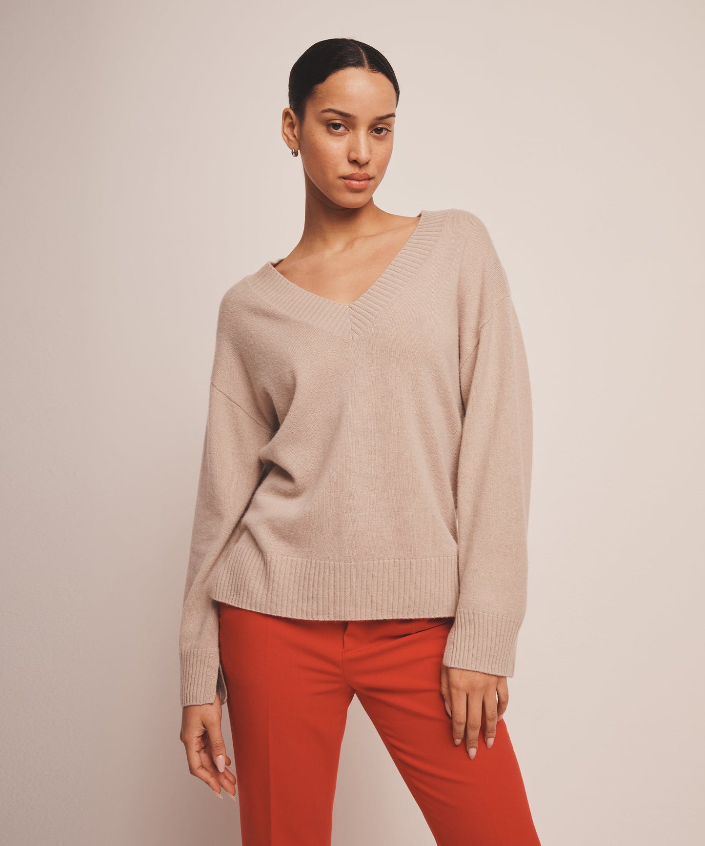 Signature Cashmere Wide Sleeve V-Neck Sweater