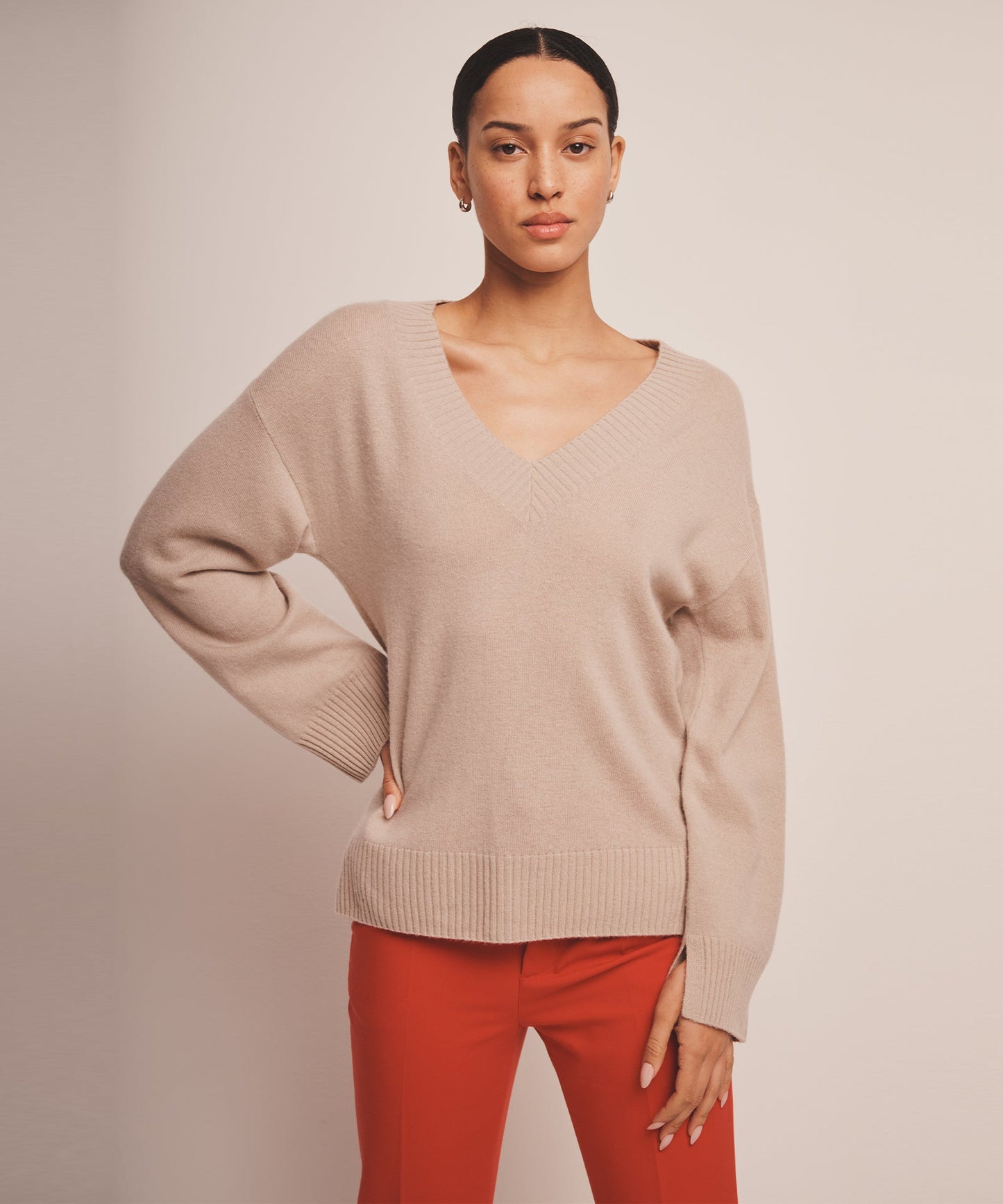 Signature Cashmere Wide Sleeve V-Neck Sweater