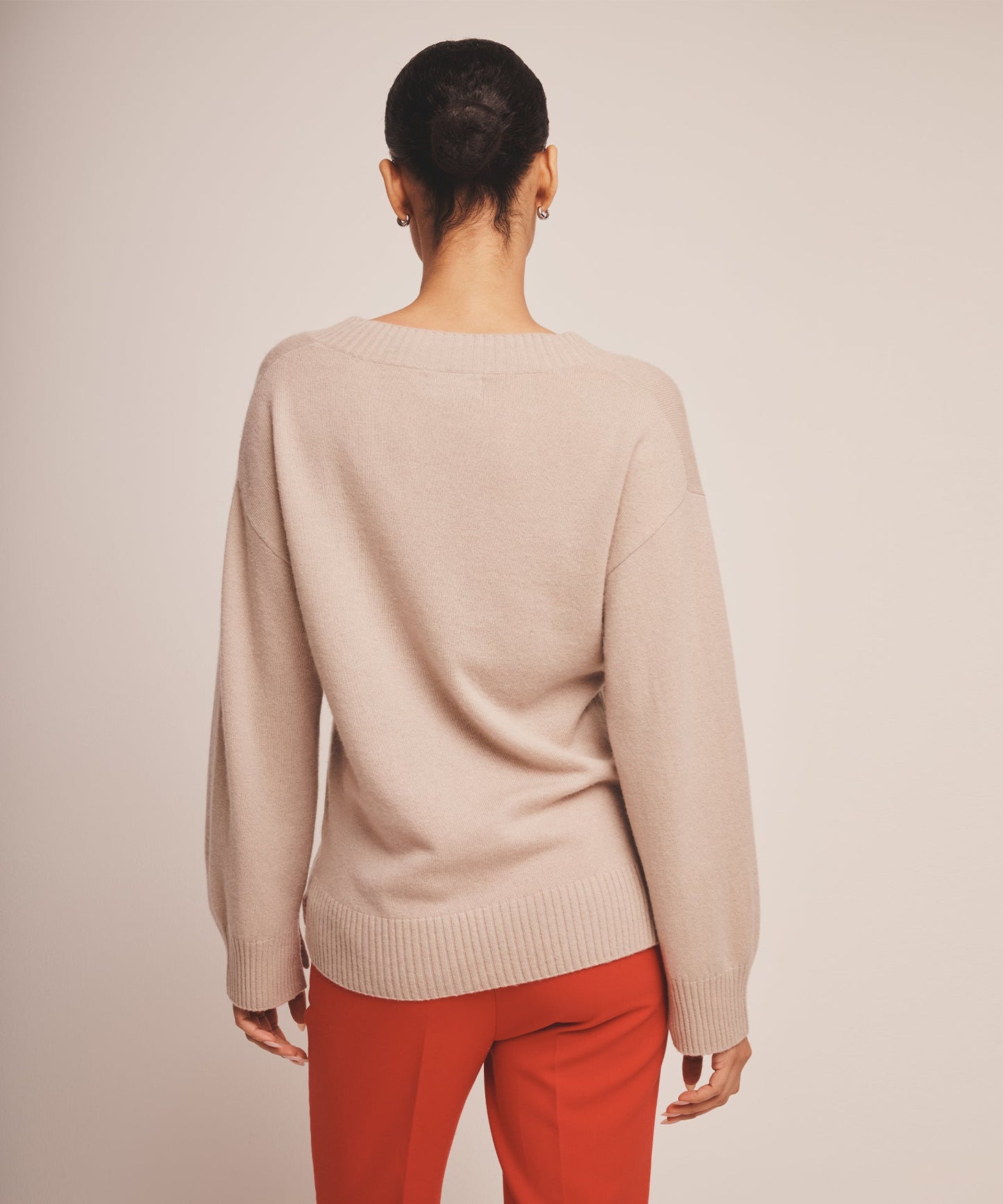 Signature Cashmere Wide Sleeve V-Neck Sweater