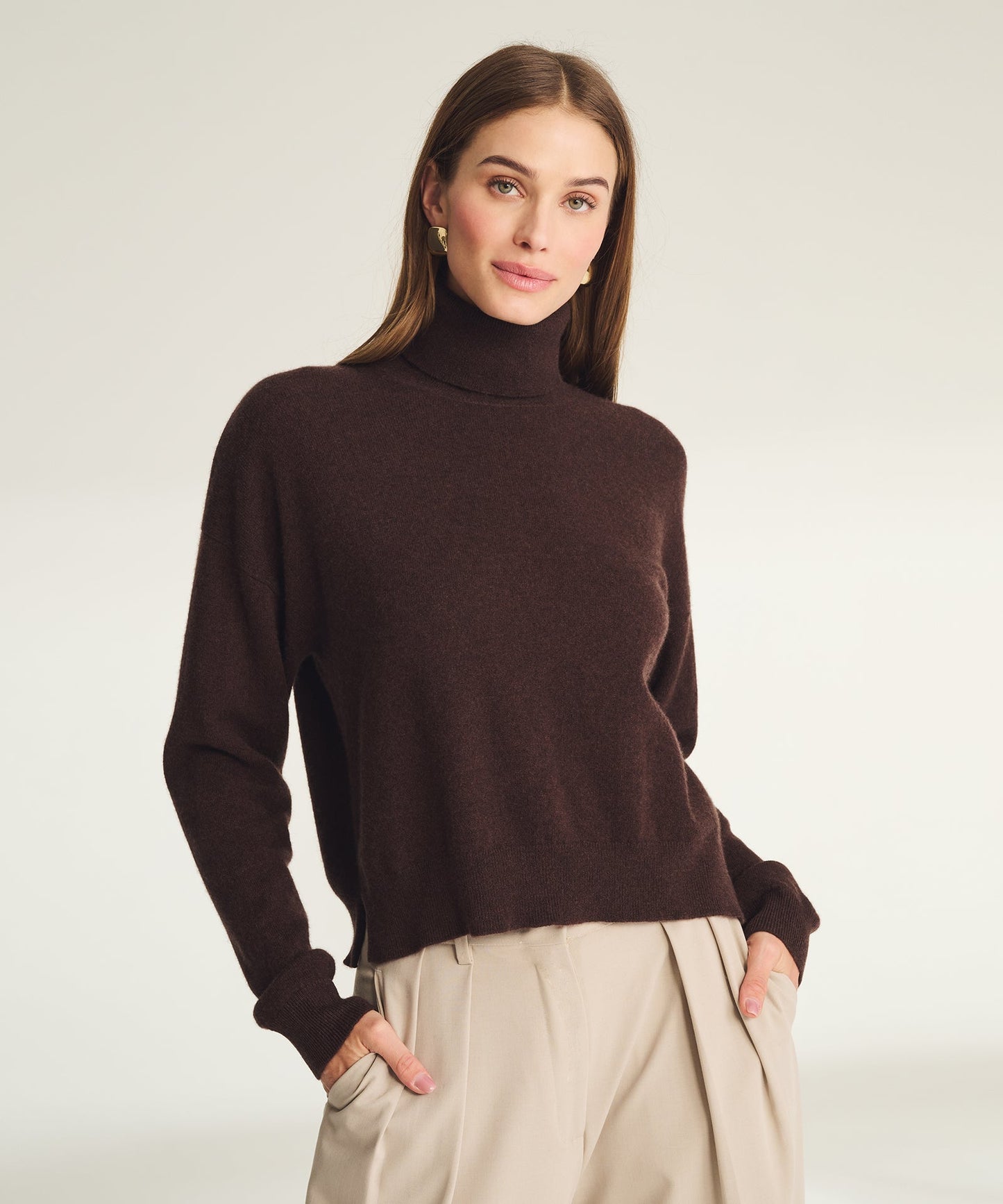 Signature Cashmere Boxy Turtleneck Sweater