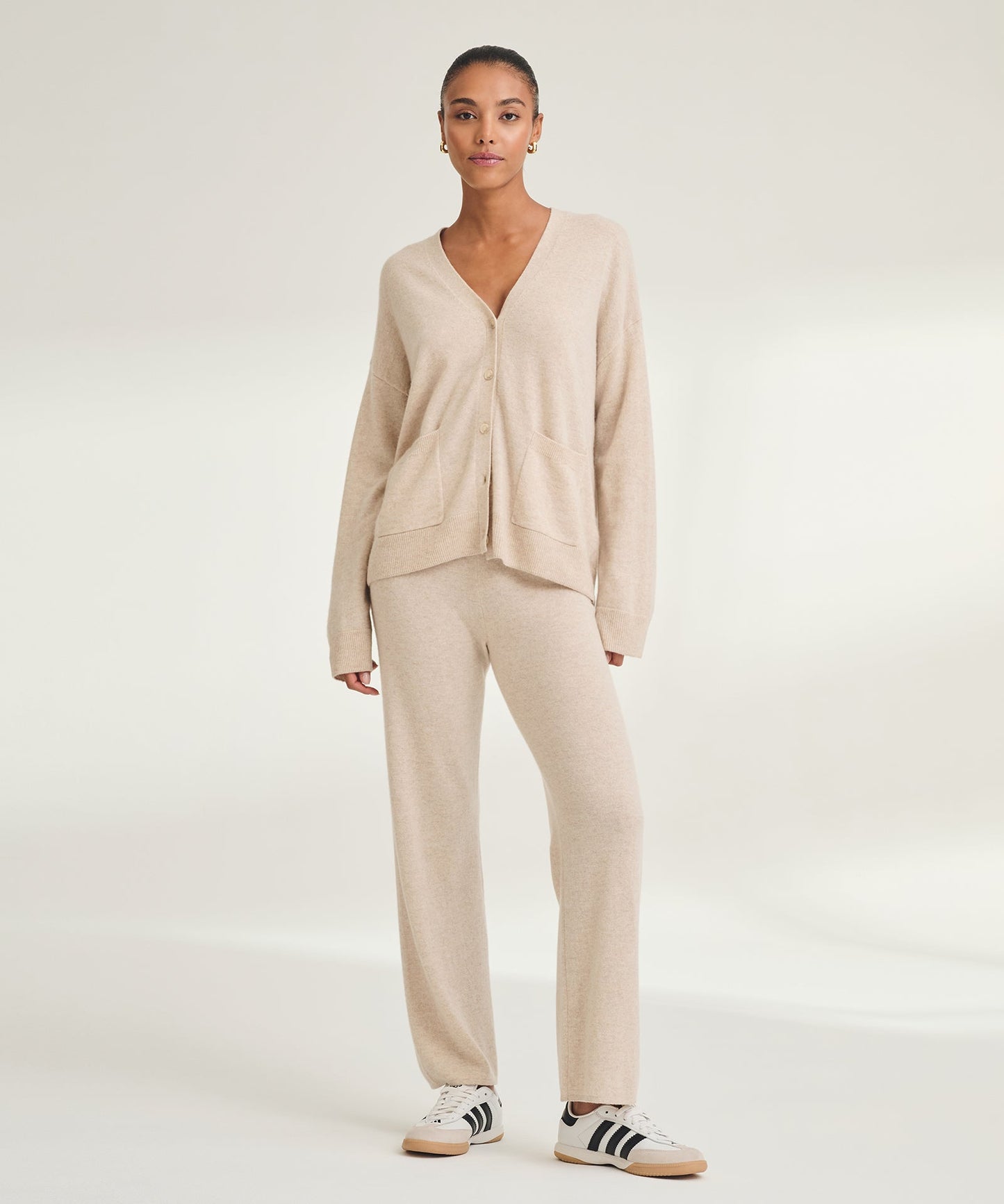 Signature Cashmere Boxy Cardigan