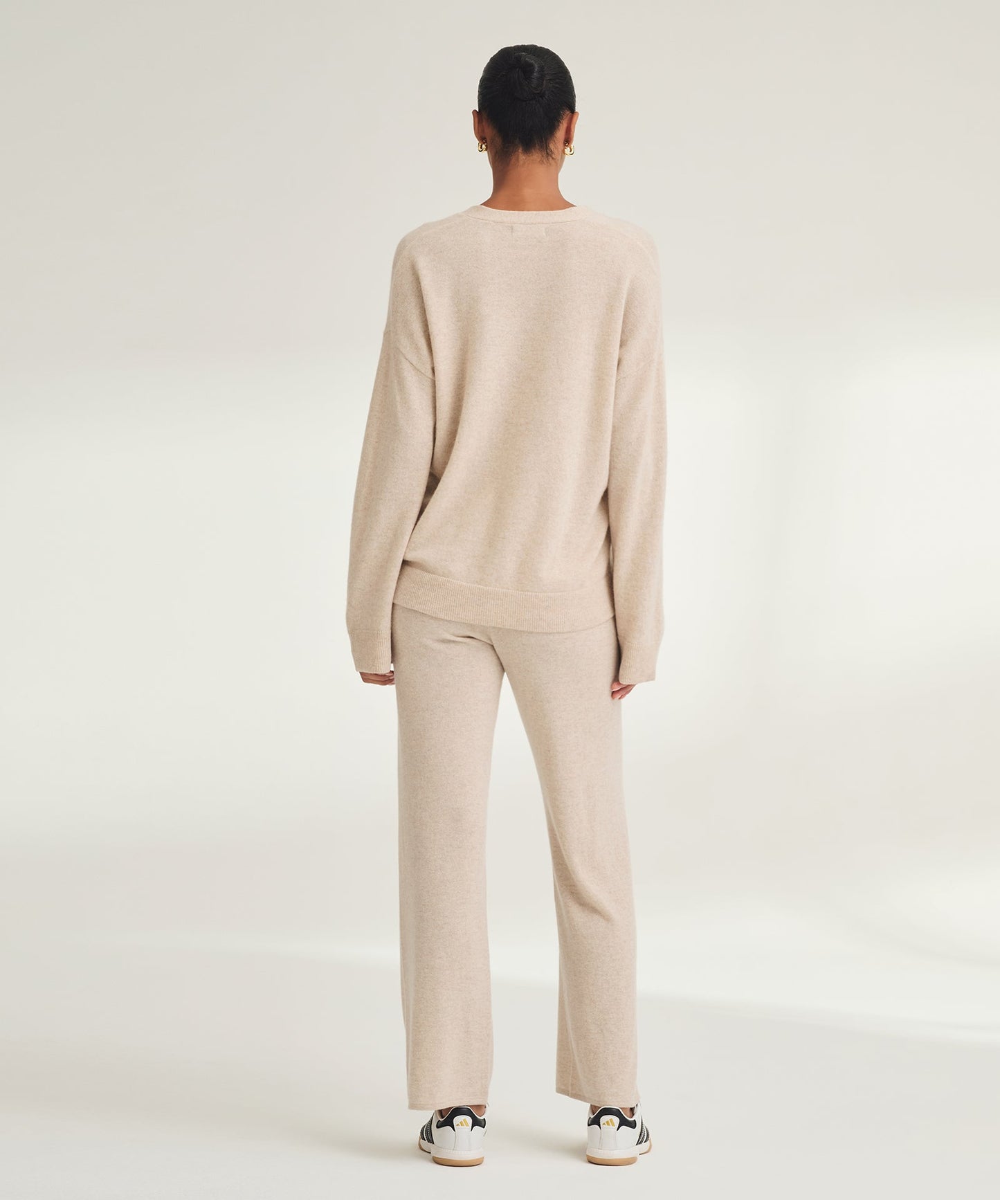 Signature Cashmere Boxy Cardigan