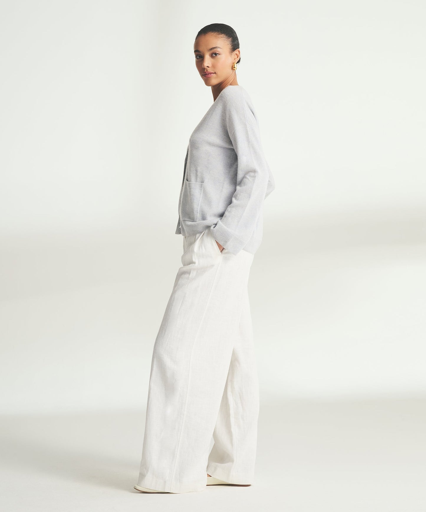 Signature Cashmere Boxy Cardigan