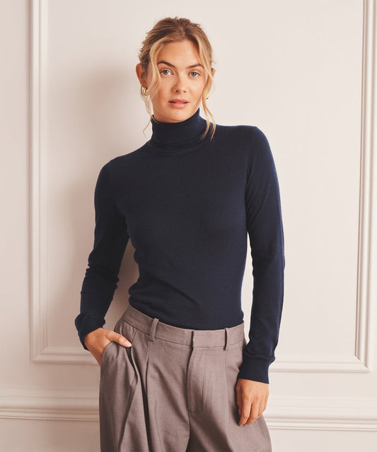 Super Fine Cashmere Classic Turtleneck Sweater