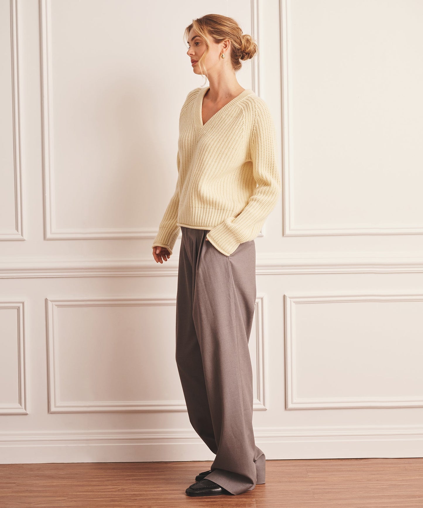 Super Luxe Cashmere Fisherman V-Neck Sweater