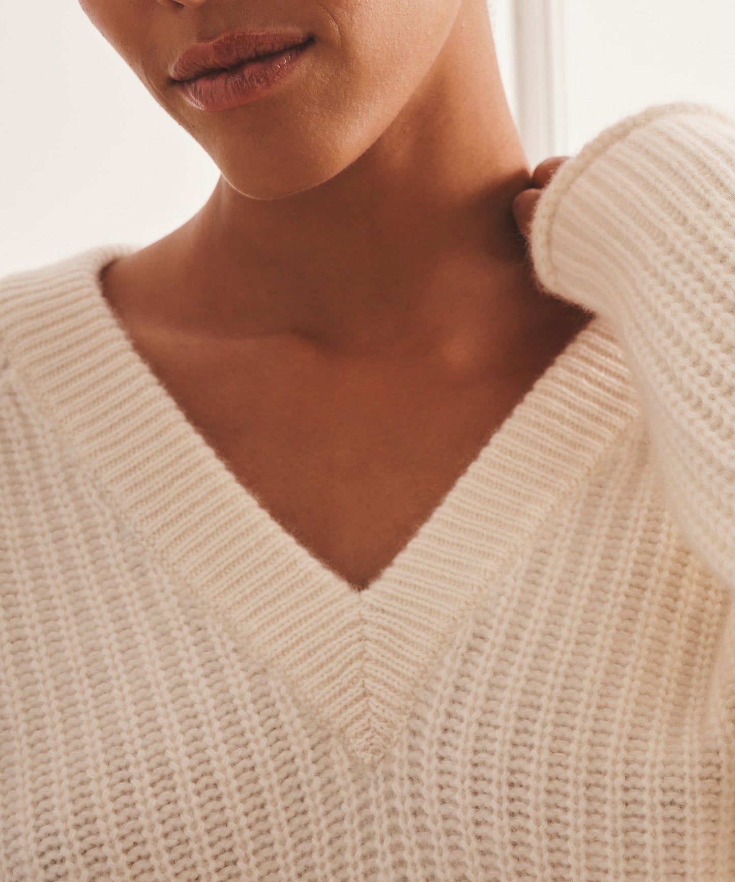Super Luxe Cashmere Fisherman V-Neck Sweater