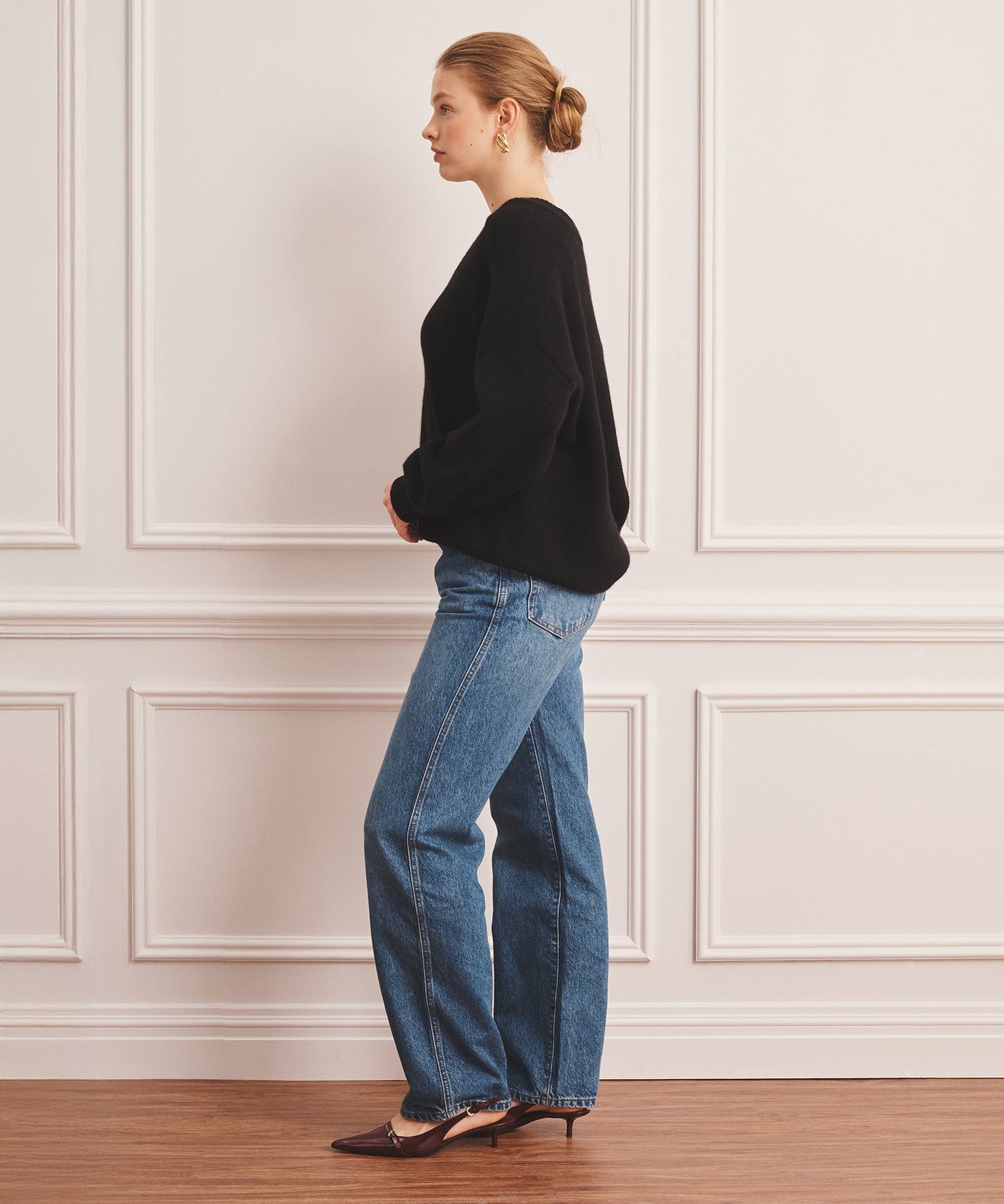 Super Luxe Cashmere V-Neck Sweater