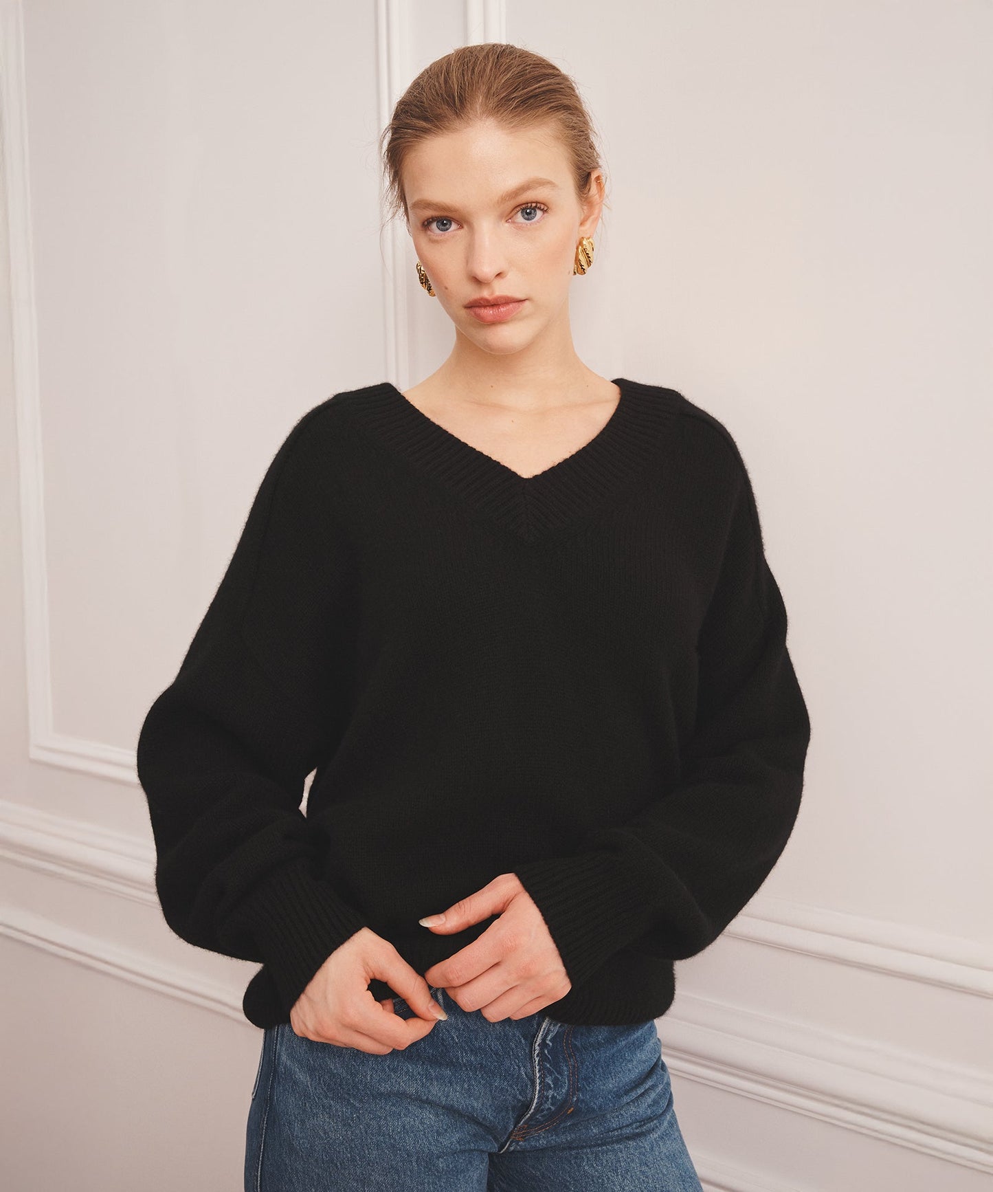 Super Luxe Cashmere V-Neck Sweater